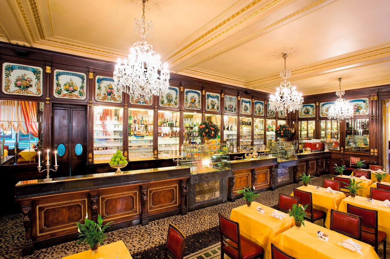 20 Oldest coffee houses around the world Sheet21