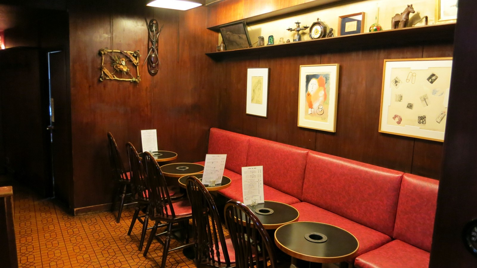 20 Oldest coffee houses around the world Sheet30