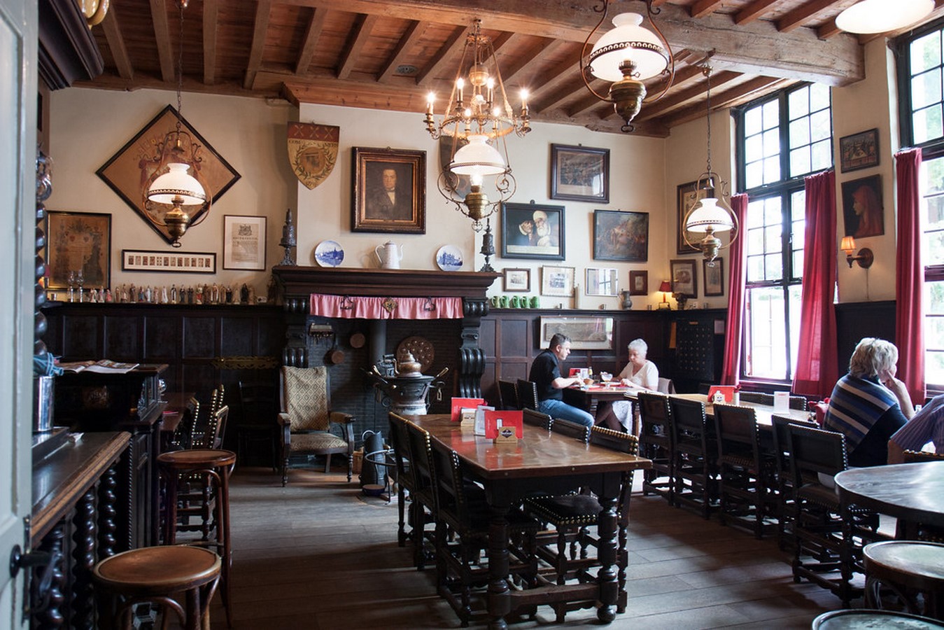 20 Oldest coffee houses around the world Sheet34