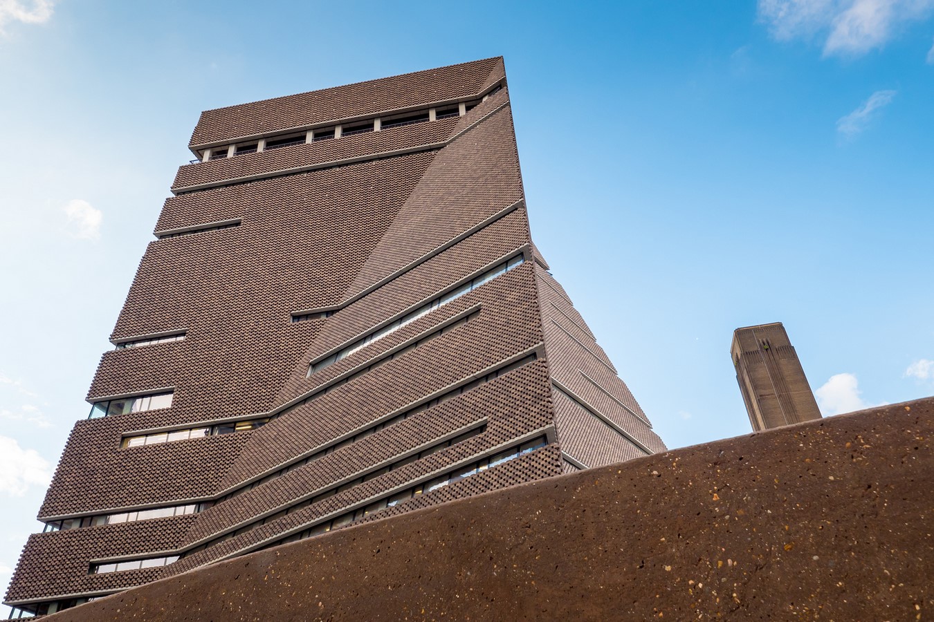 20 Best Art Galleries in London - Sheet7