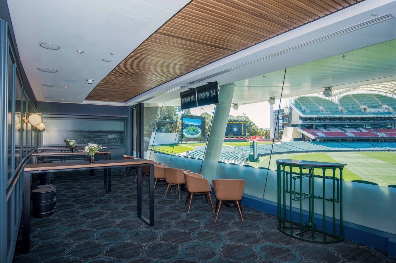 Bodyline Bar by Cox Architecture - Sheet9