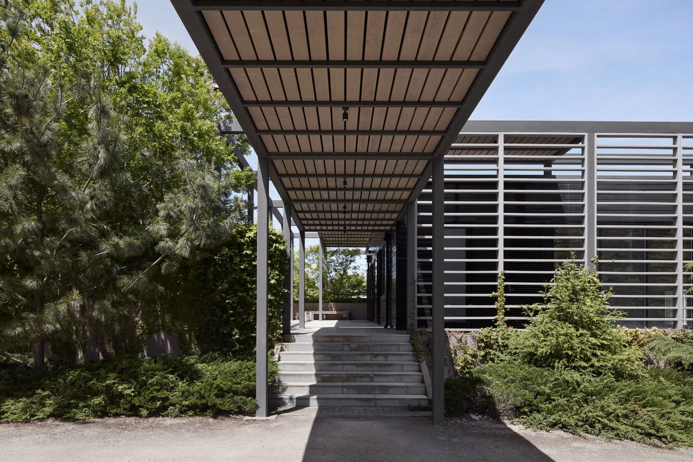 Meakins Road Residence by B.E Architecture - Sheet5