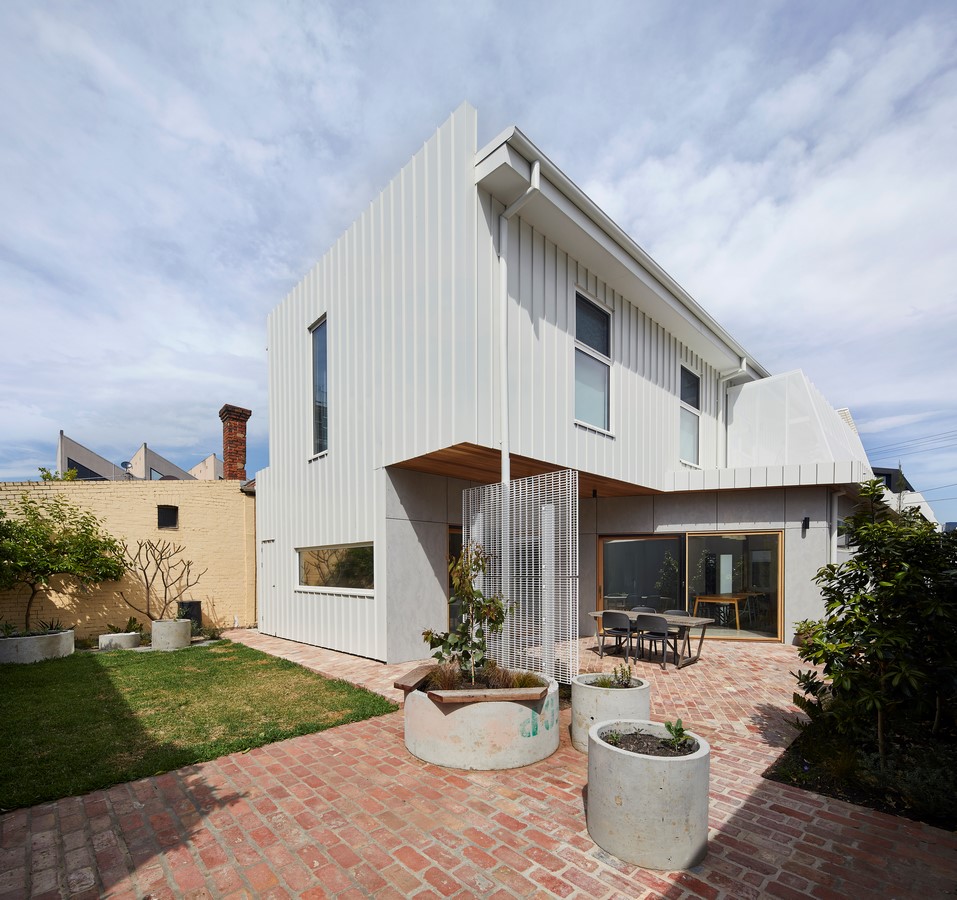 A House for All Seasons by Poly Studio - Sheet7