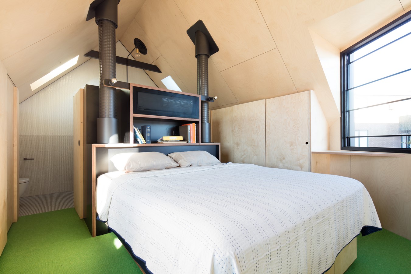 Acute House by OOF! architecture - Sheet2