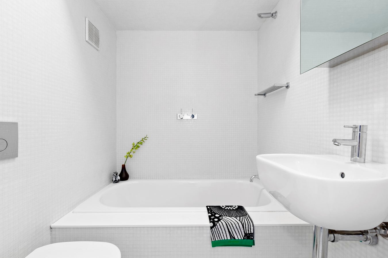 Bayview Apartment by Anton Kouzmin Architecture - Sheet6