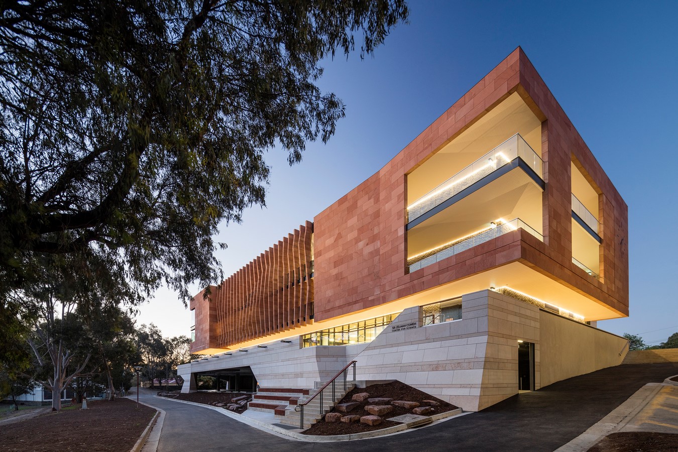 Sir Zelman Cowen Centre for Science by Cox Architecture - Sheet3