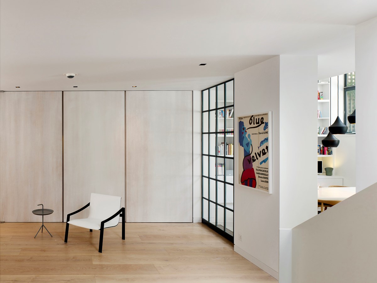 Project Name: Bloomsbury House Studio Name: Stiff + Trevillion Completion date: 2014 Location: London, United Kingdom Photography: Kilian O’Sullivan - Sheet3