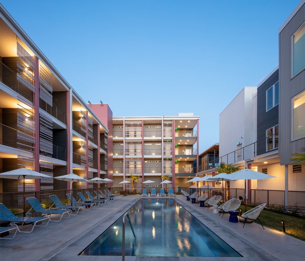 East Austin Hotel by Rhode Partners - Sheet5