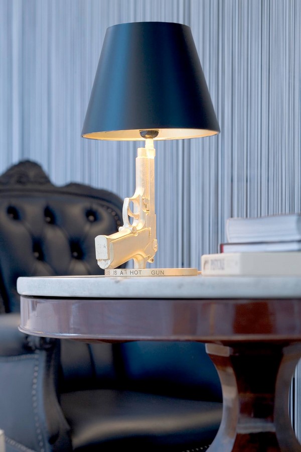 Gun Lamp (Flos) By Starck - Sheet3