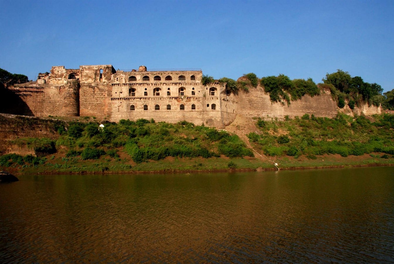 The Deccan Darwaza- Burhanpur - Sheet5