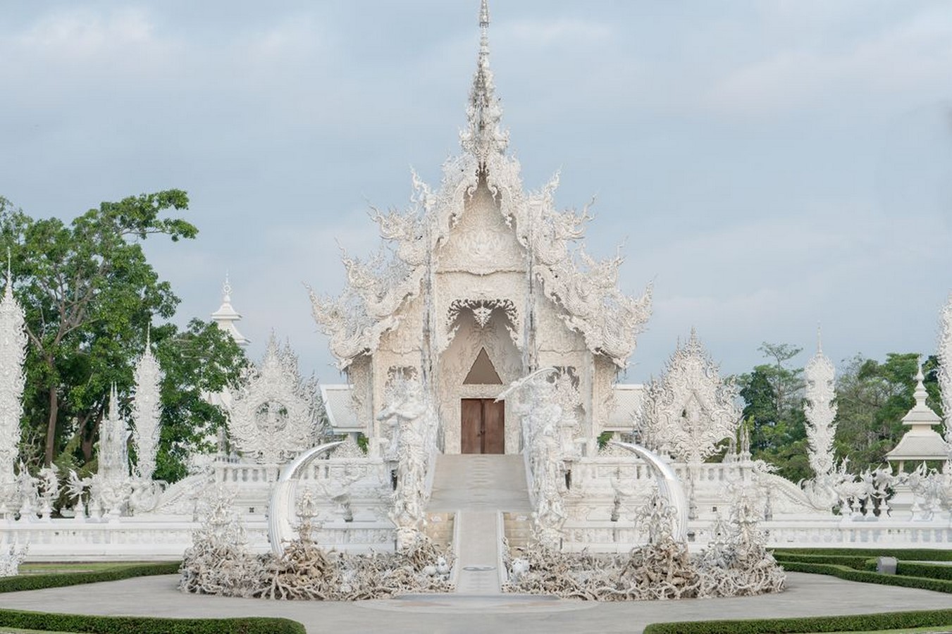 Temples to Visit Around the World for the Travelling Architect - Sheet12