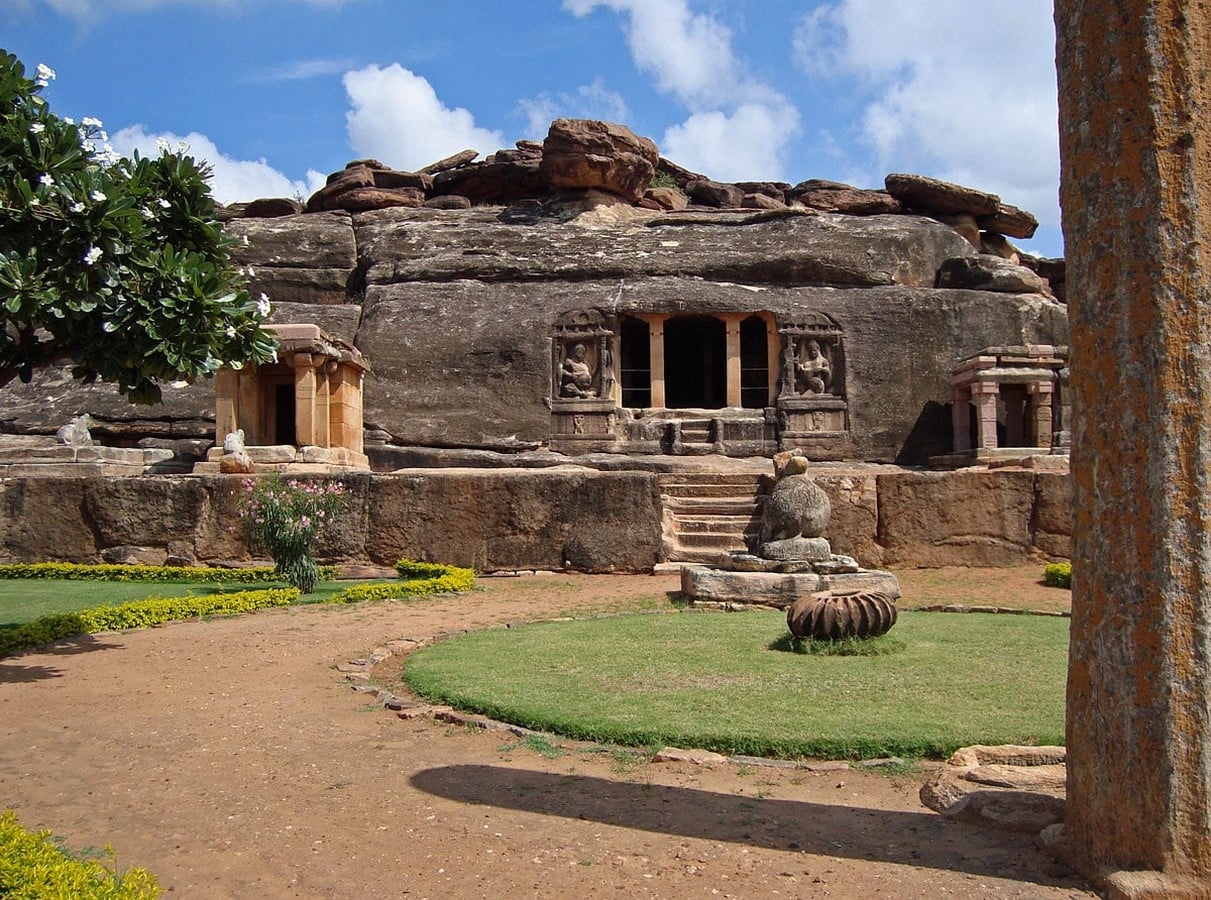 Ravana Phadi Cave Temple - Sheet2
