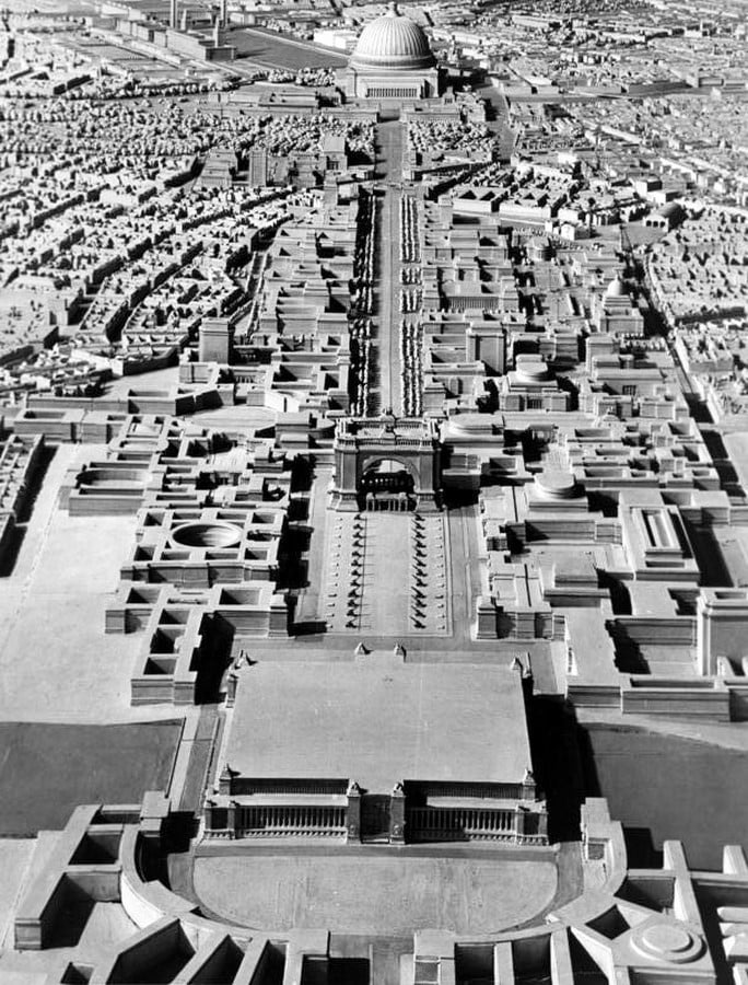 Psychological impact of political architecture on urban level - Sheet2