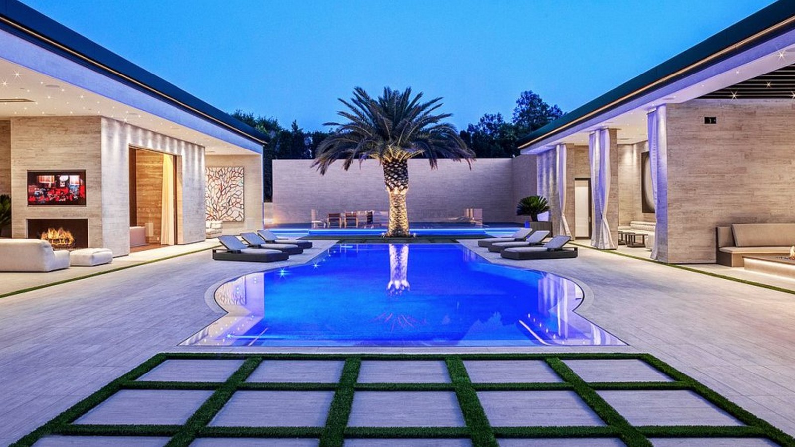 Kylie Jenner’s House, Los Angeles, USA - Sheet2
