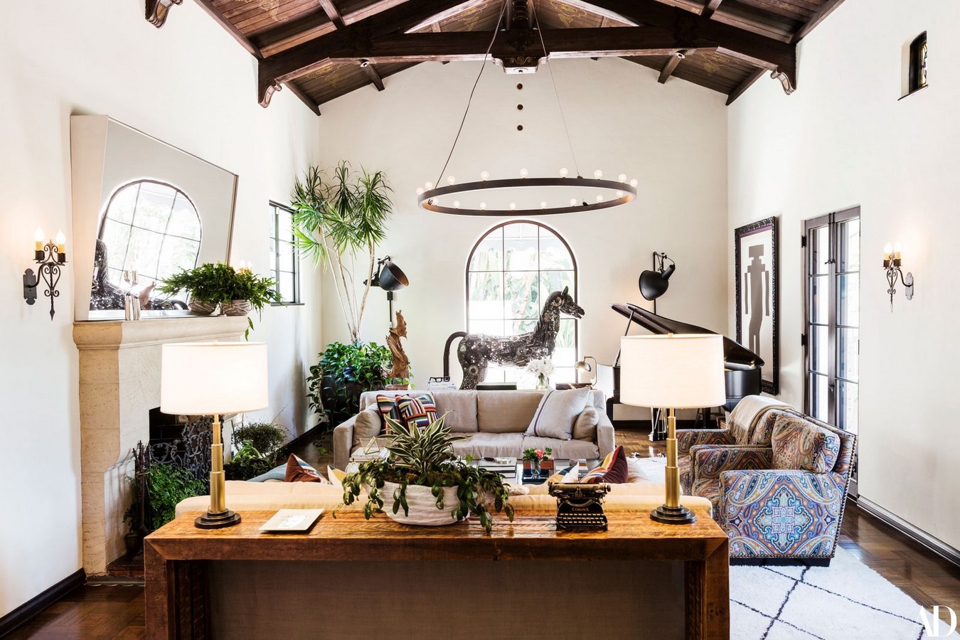 Jesse Tyler Ferguson and Justin Mikita’s Home, Los Feliz, USA