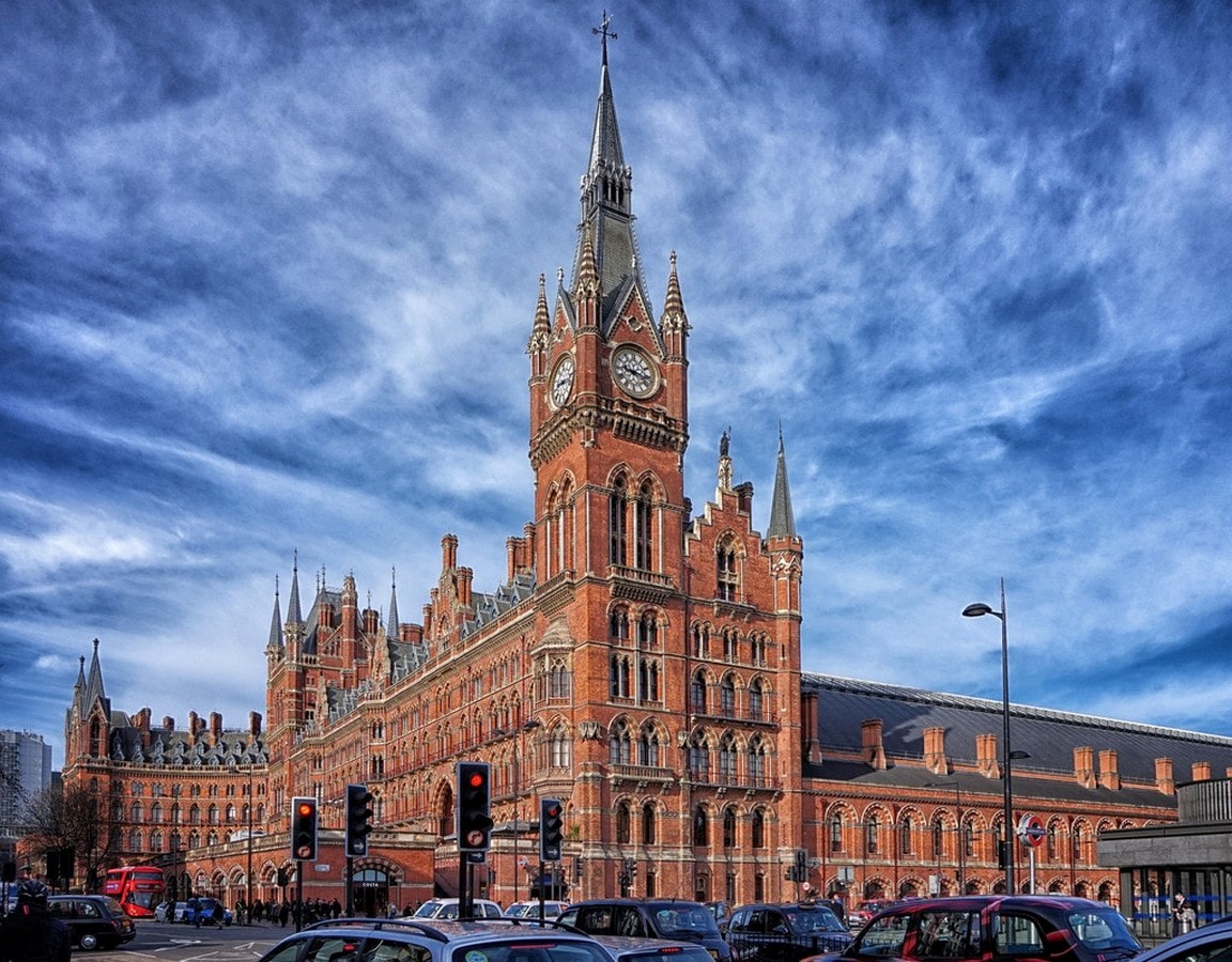 15 Beautiful Railway Stations around the world - Sheet1