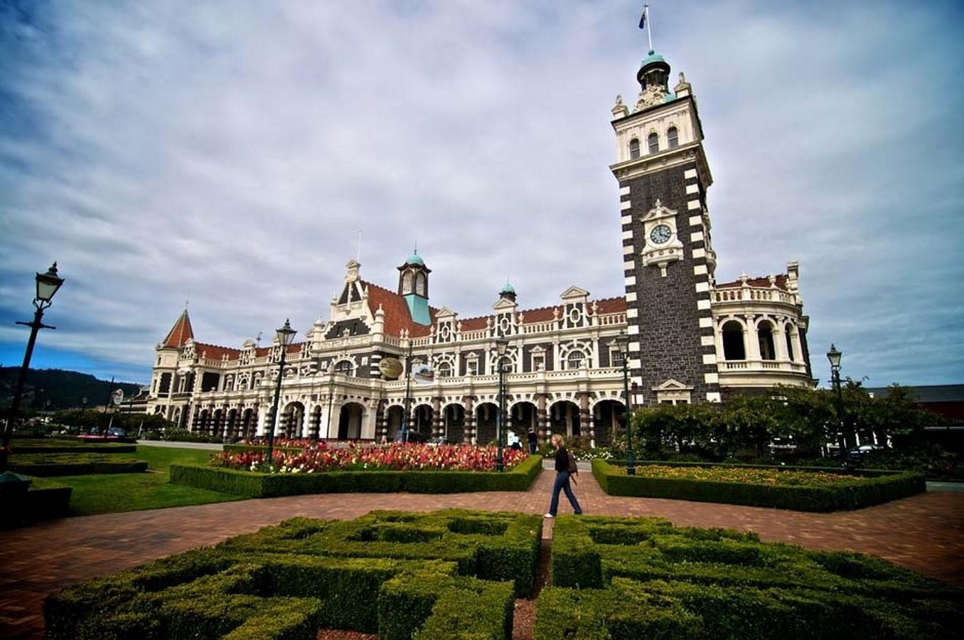 15 Beautiful Railway Stations around the world - Sheet2