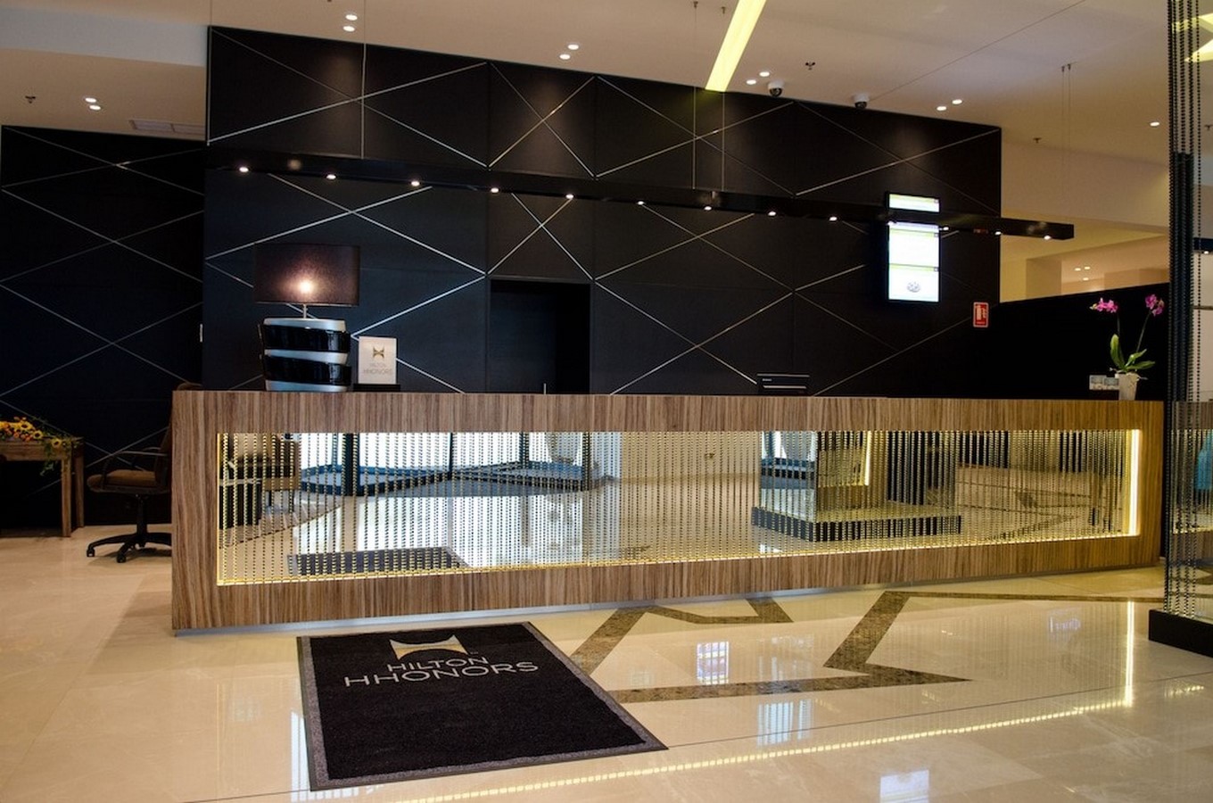 A look at Hilton Worldwide Hotel's Interiors - Sheet4