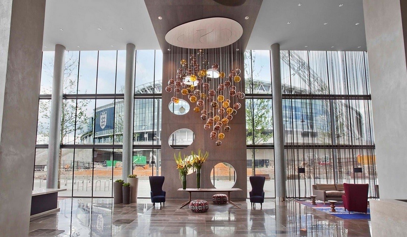 A look at Hilton Worldwide Hotel's Interiors - Sheet7