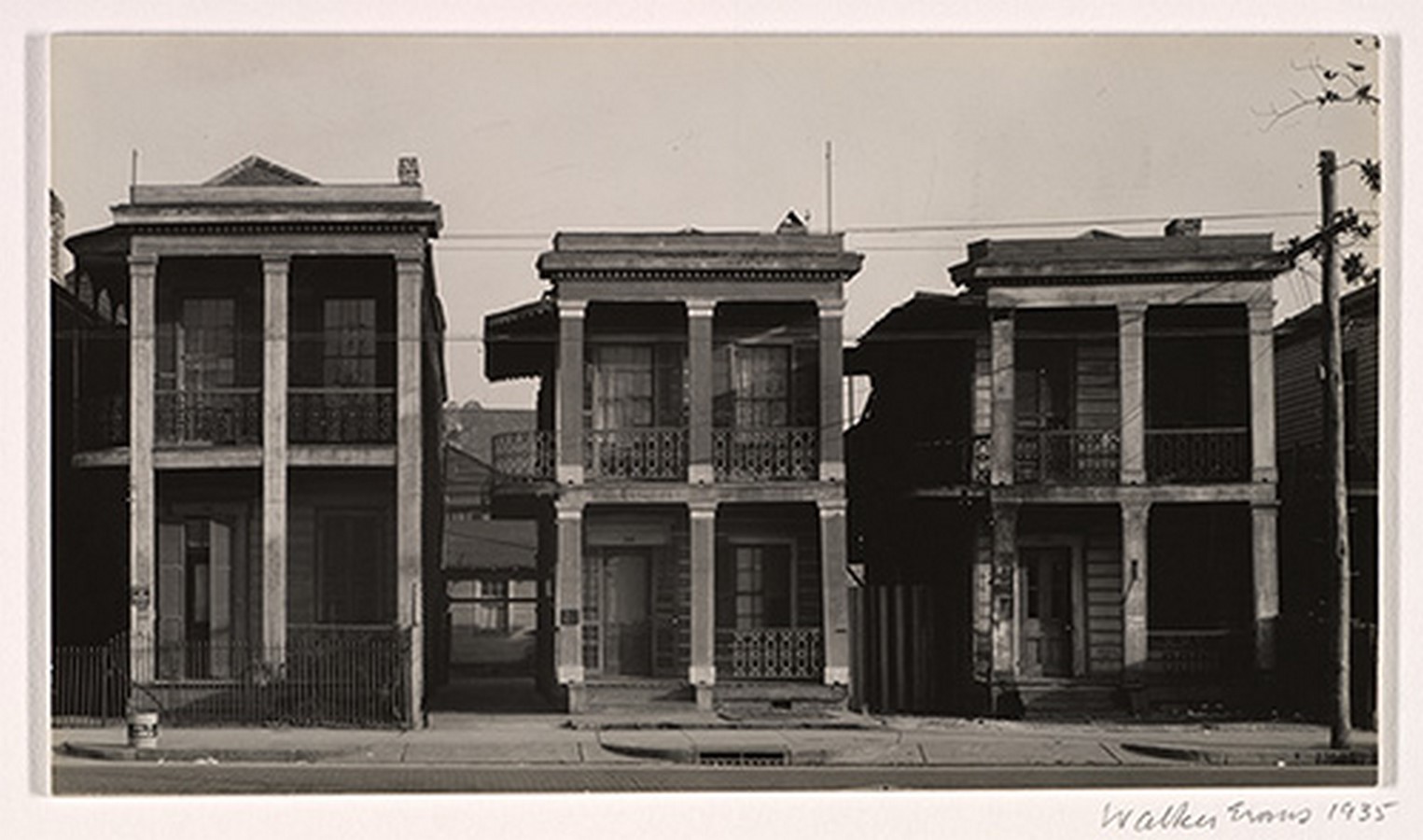 Architectural Photography: The art of capturing structures - Sheet7