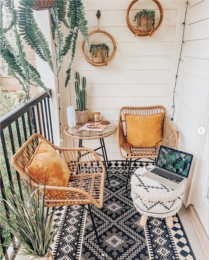 50 Ideas and Tips for Landscaping in an apartment balcony