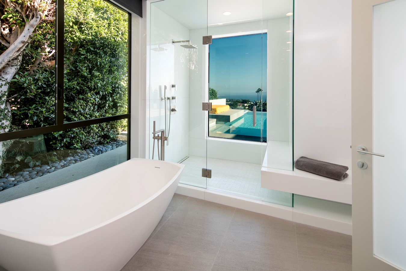 A Gallery-Worthy View by Abramson Architects - Sheet5