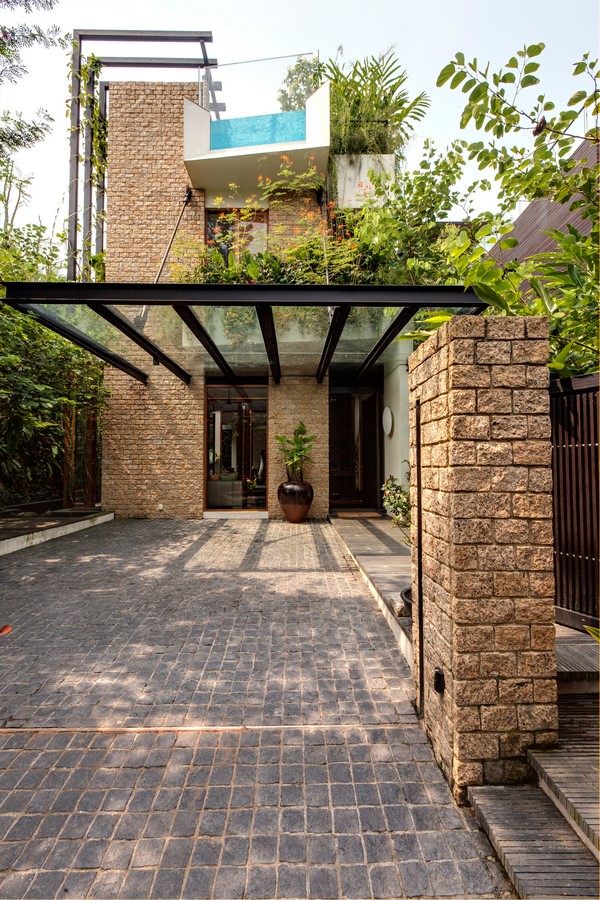 Tan_s Garden Villa by Aamer Architects - Sheet8