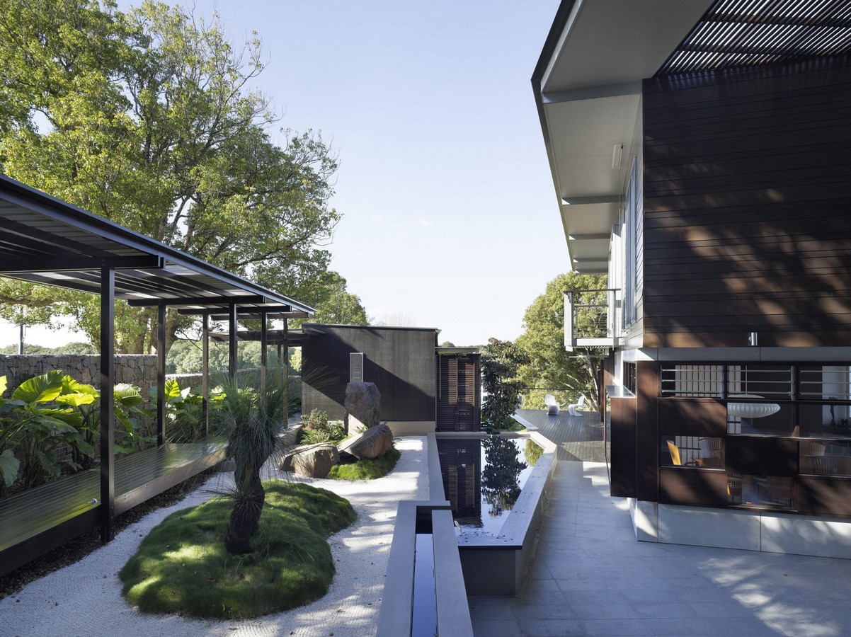 Glass house mountain house - Sheet2