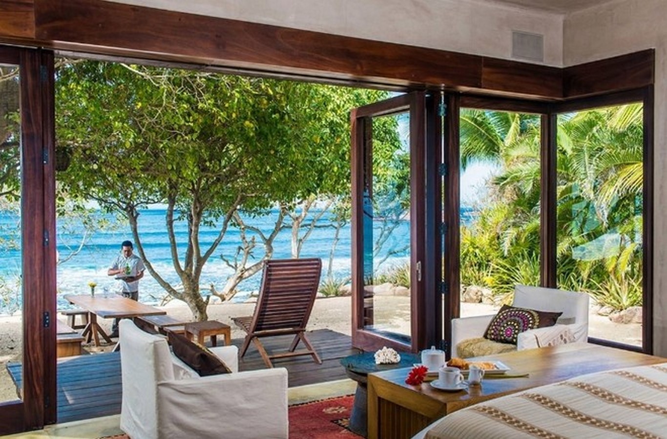 Gwyneth Paltrow’s Retreat in Mexico - Sheet2