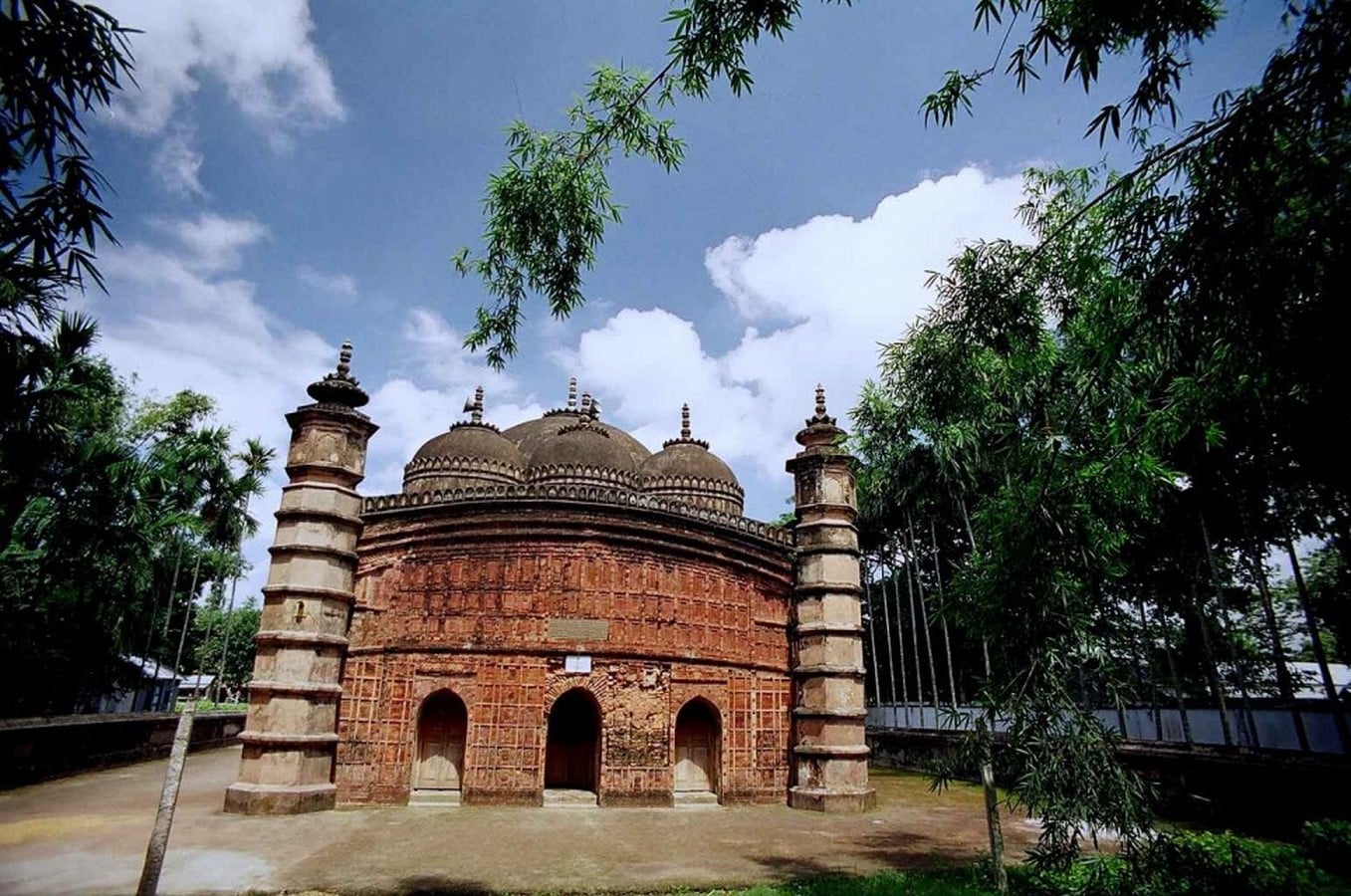 Heritage Mosques in Bangladesh - Sheet7