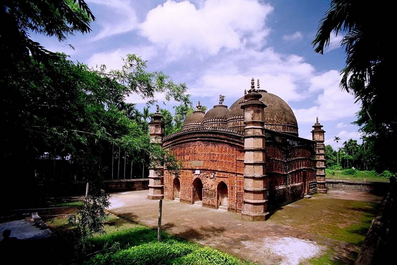 Heritage Mosques in Bangladesh - Sheet8