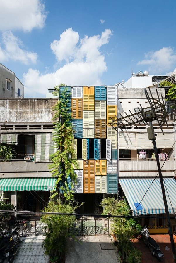 15 architectural projects made out of recycled materials