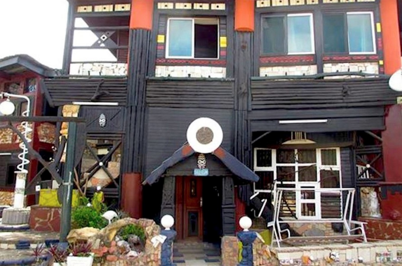 Wheel Story House, Ghana