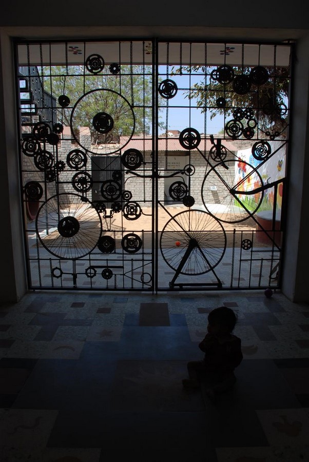 15 architectural projects made out of recycled materials