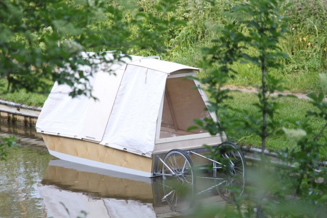 Nomadic Water Bed - Sheet3