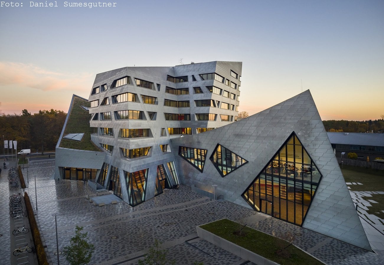 Zentralgebäude by Daniel Libeskind: An Ambitious Project - Sheet1