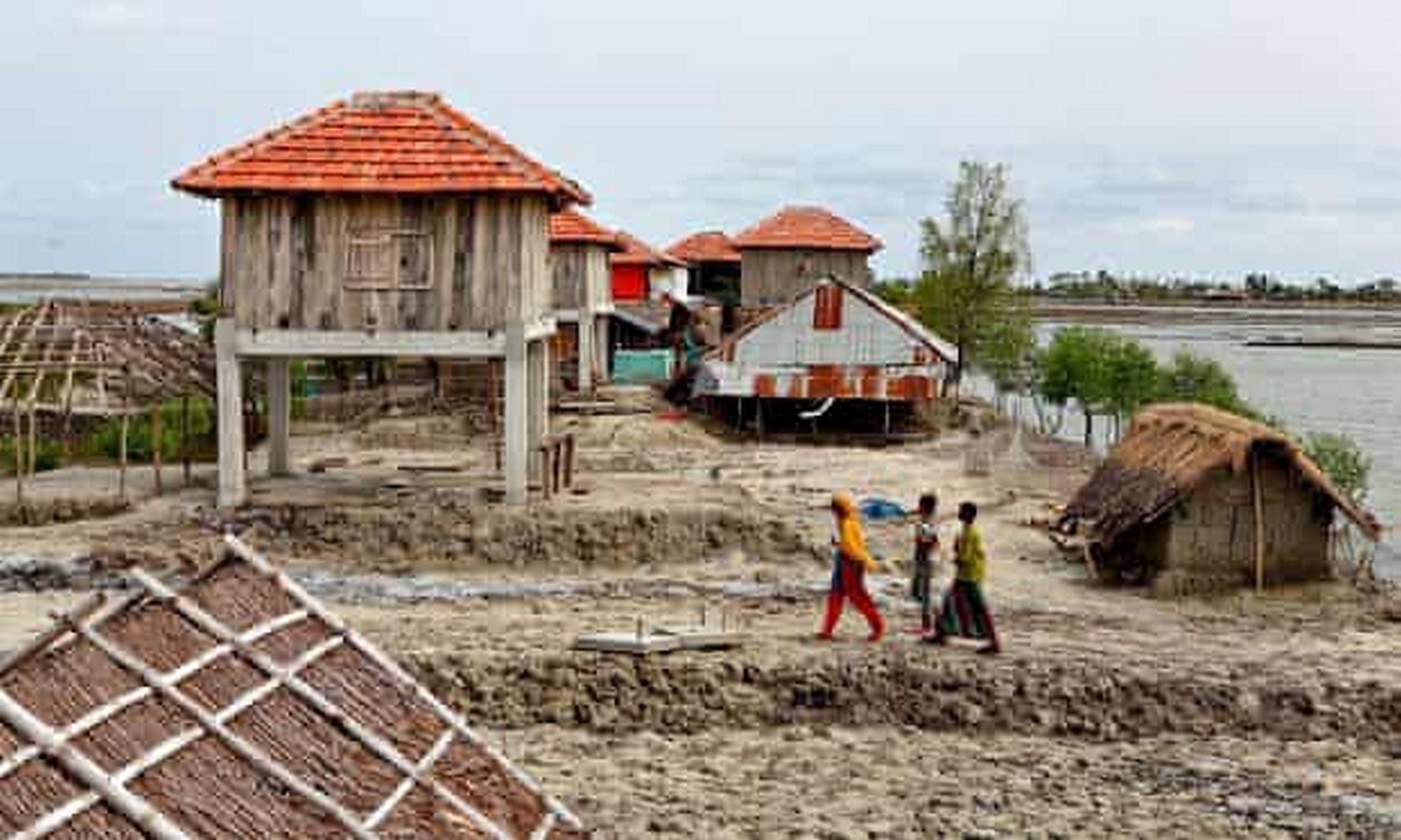 Flood Resistant Construction Techniques used around the world - Sheet7