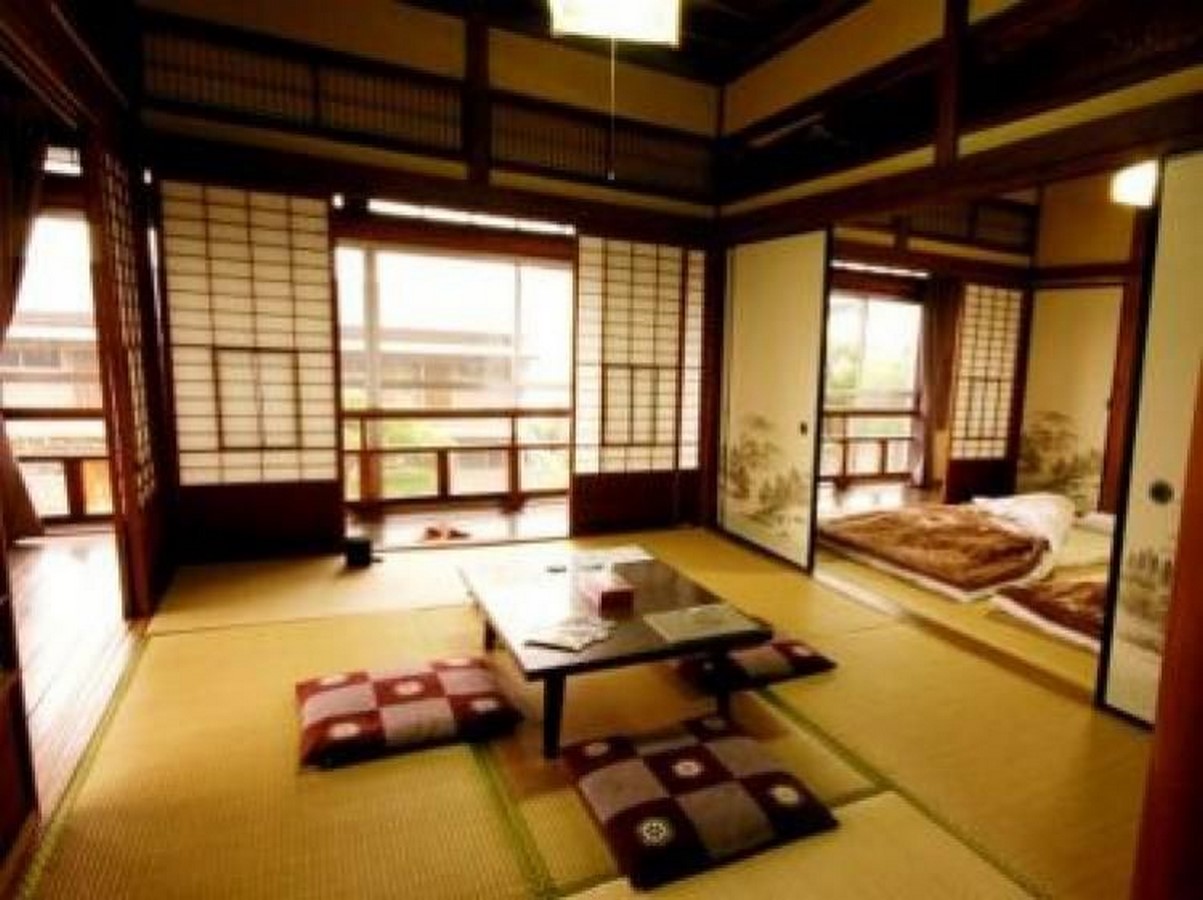 The rise of Japanese Furniture - Sheet2