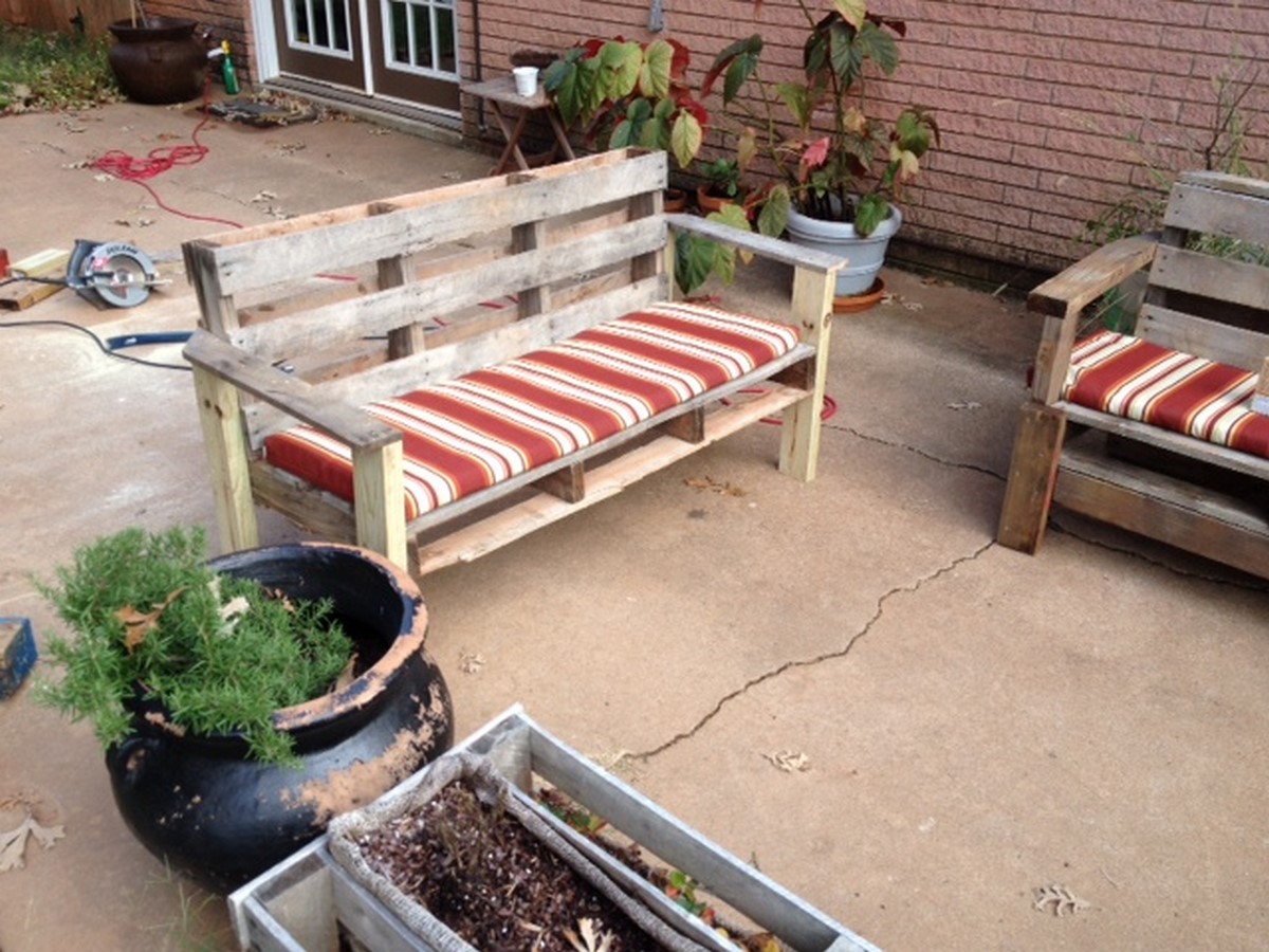 40 Ways to reuse wooden pallets - Sheet29