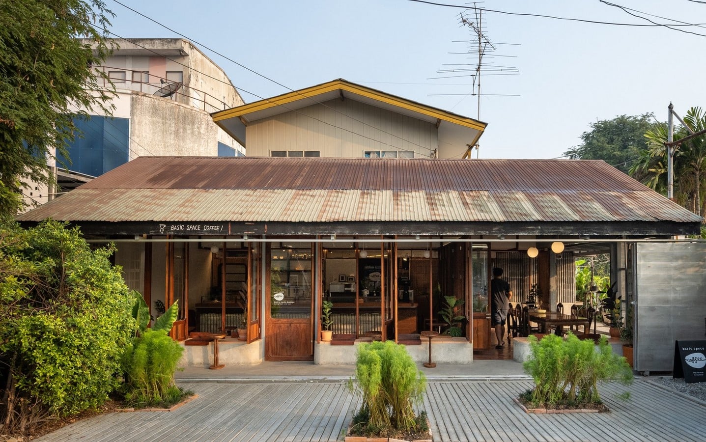 10 Things you should remember before designing a coffee shop - Sheet10