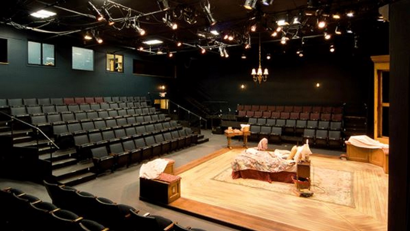 Next Act Theater ©https://www.quorumarchitects.com/next-act