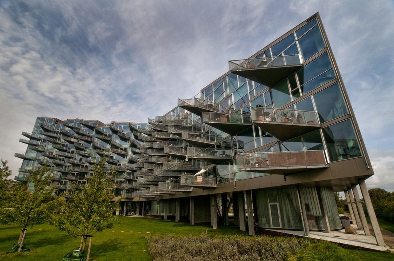 Examples of successful affordable housing around the world - Sheet4