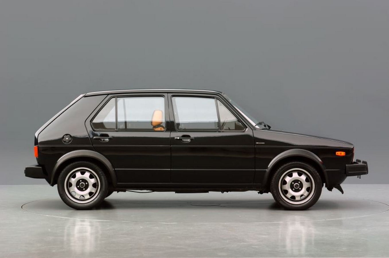 Giorgetto Giugiaro- 10 Iconic Products - Sheet11