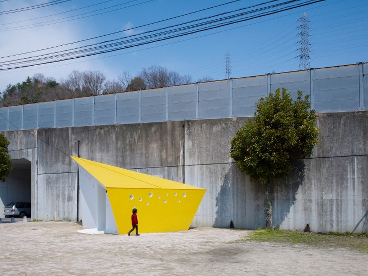 Public Toilet Aesthetics: An Important Urban Insert - Sheet3