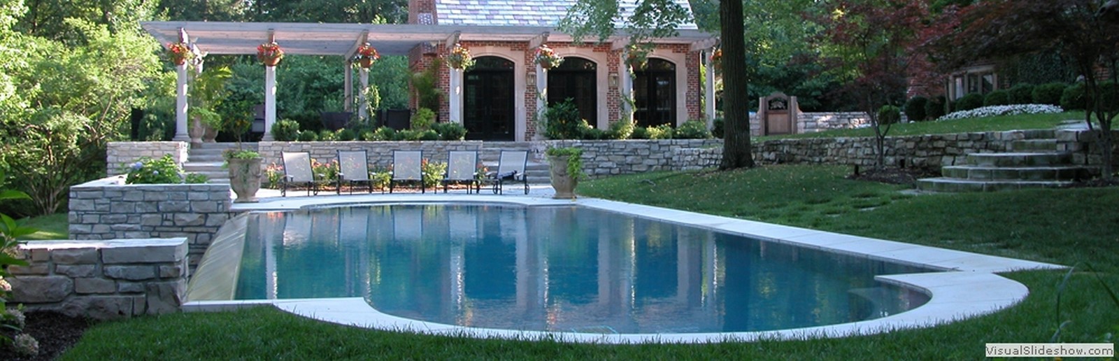 <span style="font-weight: 400;">Moynihan & Associates Inc. – Landscape design for residence, Missouri © www.moynihanassociates.com/</span>