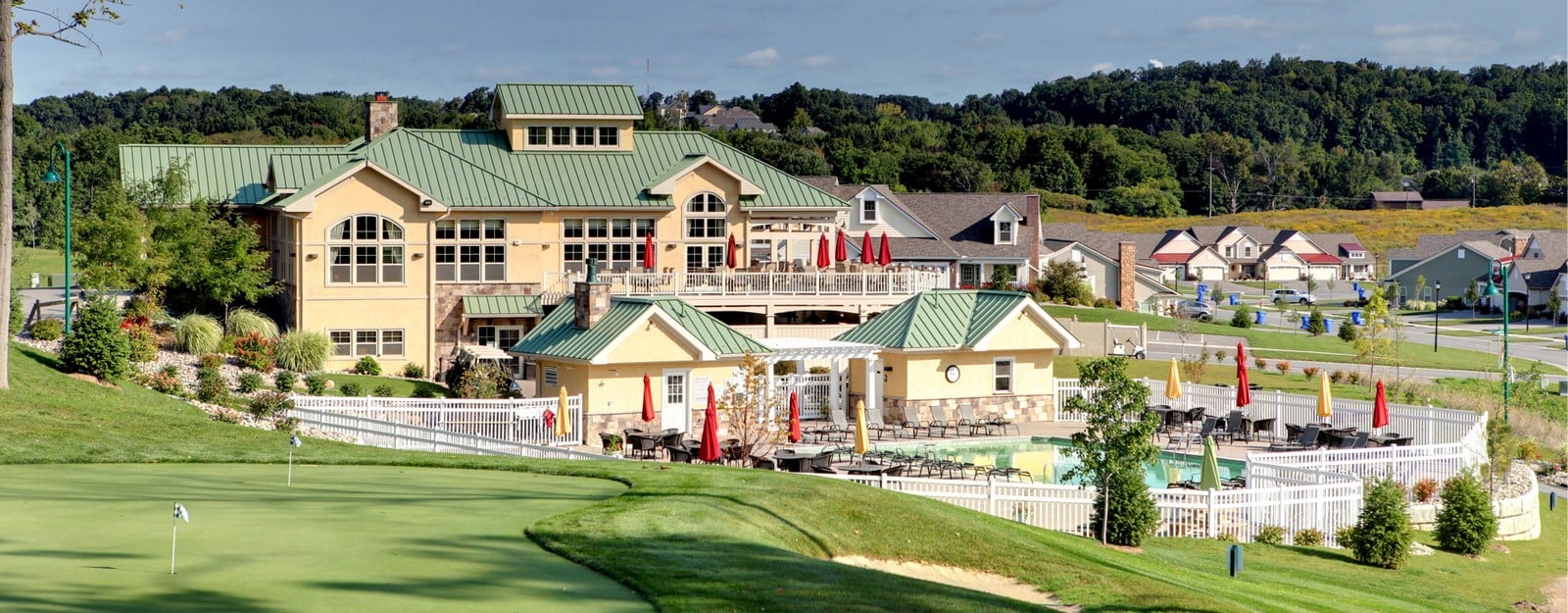 Barkstrom and Lacroix – Champion Hills Clubhouse © http://www.barkstromlacroix.com/Commercial.htm