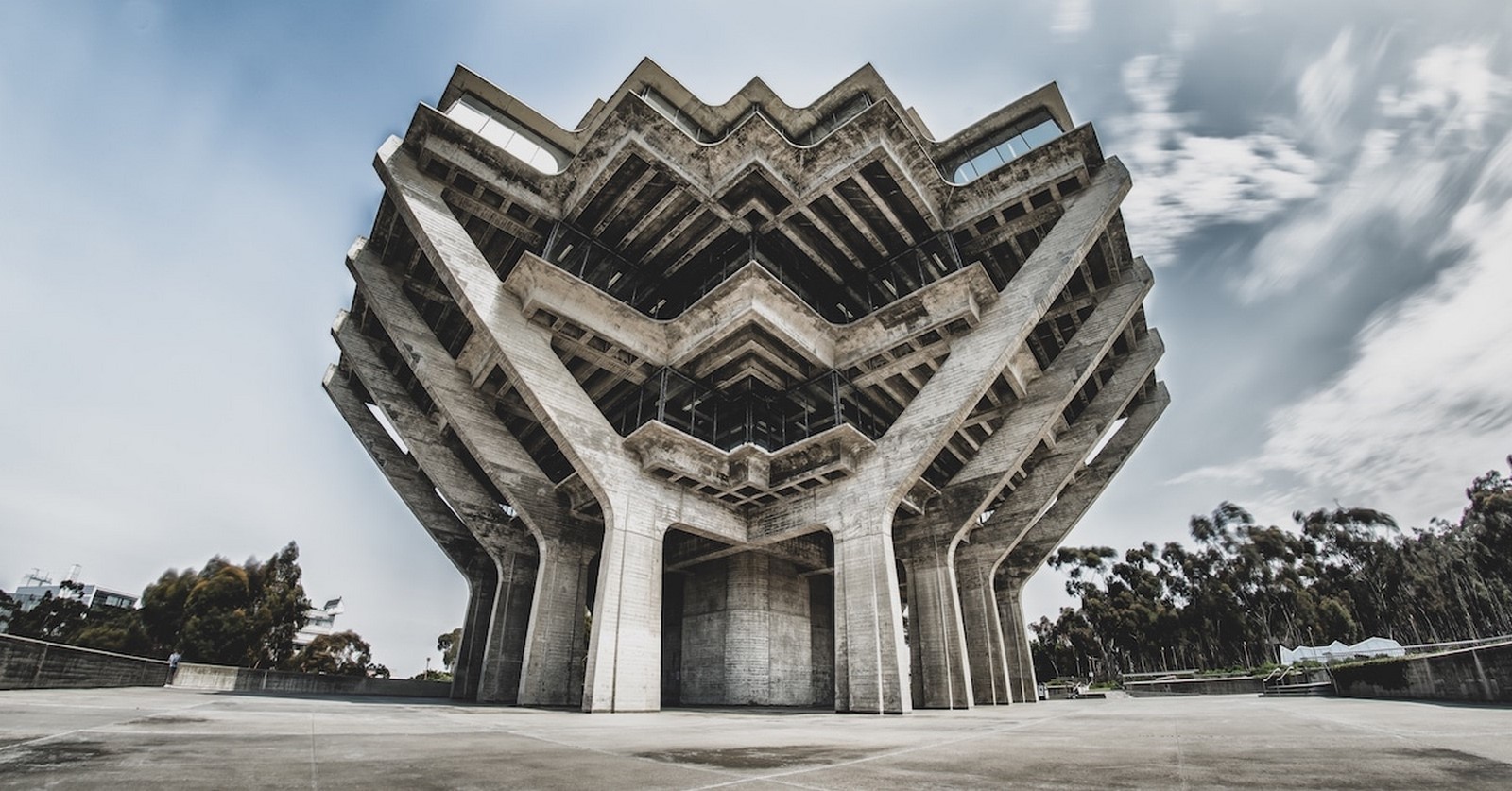 20 Thesis topics related to Industrial architecture - Sheet2