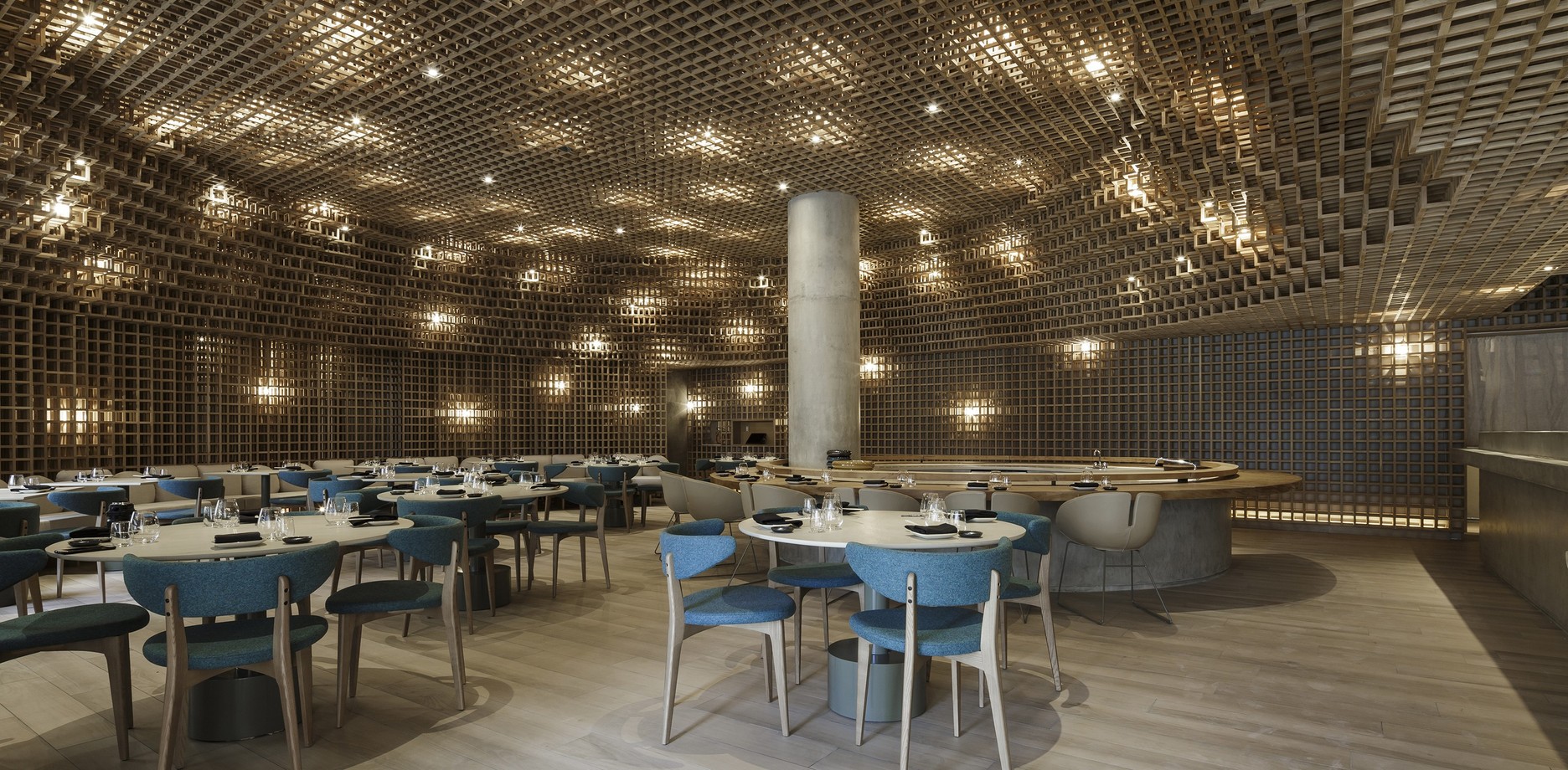 50 Top Restaurants with beautiful Interior Design