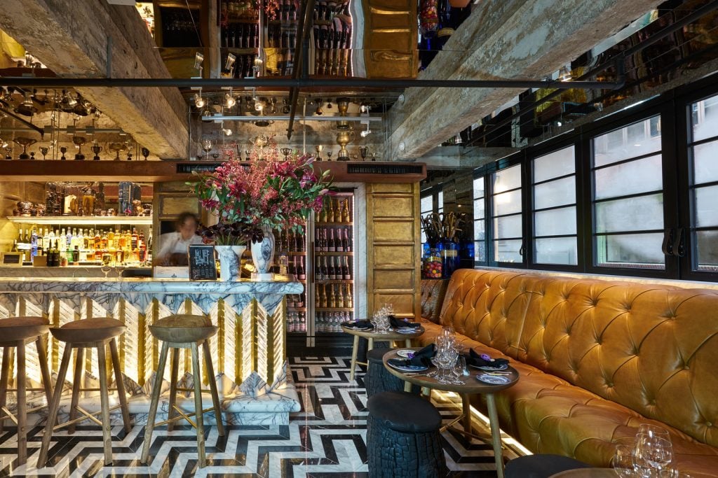 50 Top Restaurants with beautiful Interior Design