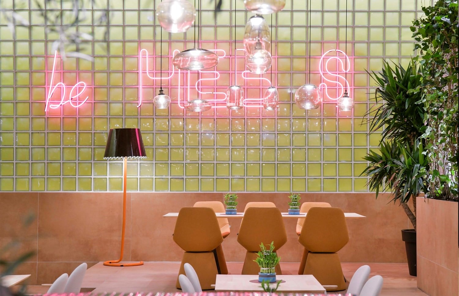 50 Top Restaurants with beautiful Interior Design